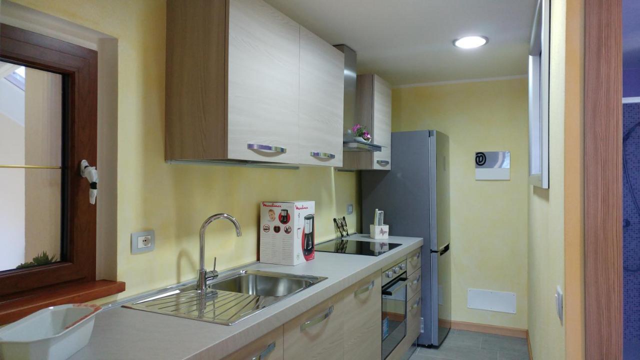 La Casa Delle Fate Villa Cremia Exteriör bild